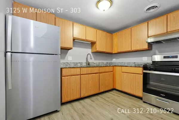 3 bedrooms apartment for rent in Garfield Park - West Side, Chicago