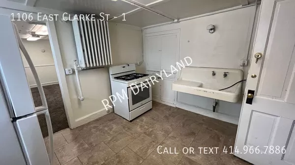 2 bedrooms apartment for rent in Riverwest - North Mil / North Shore, Milwaukee