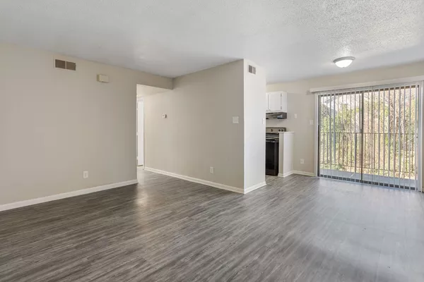 2 bedrooms apartment for rent in Lindley Park - Greensboro, Greensboro