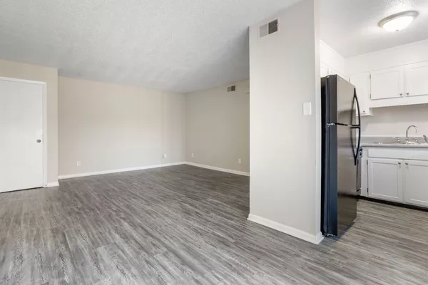 2 bedrooms apartment for rent in Lindley Park - Greensboro, Greensboro