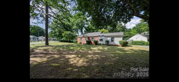 Coliving in Ashley Park - Central Charlotte, Charlotte