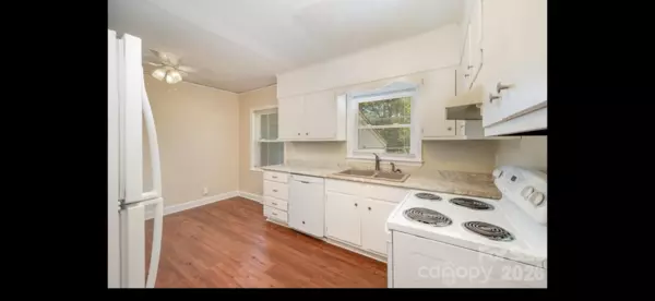 Coliving in Ashley Park - Central Charlotte, Charlotte