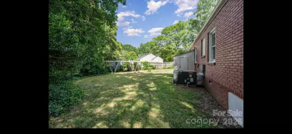 Coliving in Ashley Park - Central Charlotte, Charlotte