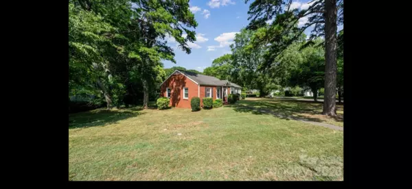 Coliving in Ashley Park - Central Charlotte, Charlotte