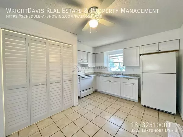 2 bedrooms apartment for rent in Live Oaks Square - East Tampa, Tampa
