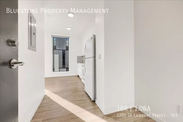 1 bedroom apartment for rent in Sellwood-Moreland - SE Portland, Portland