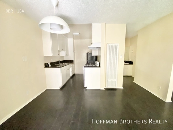 Studio Apartment for rent in Sawtelle - Westside / South Bay, Los Angeles