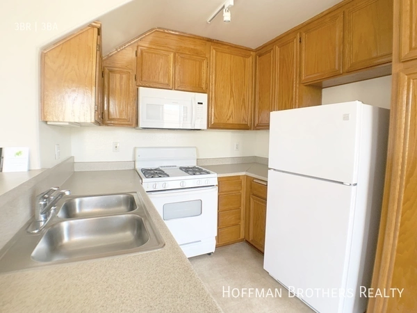 3 bedrooms apartment for rent in Palms - Westside / South Bay, Los Angeles