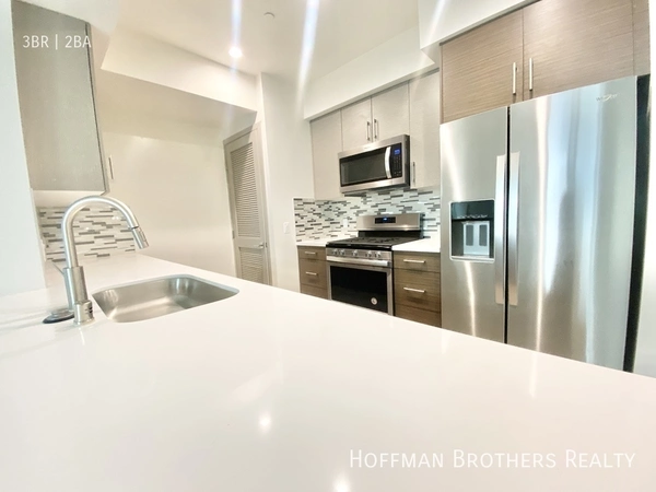 3 bedrooms apartment for rent in Windsor Square - Central Los Angeles, Los Angeles