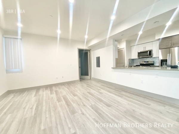 3 bedrooms apartment for rent in Windsor Square - Central Los Angeles, Los Angeles