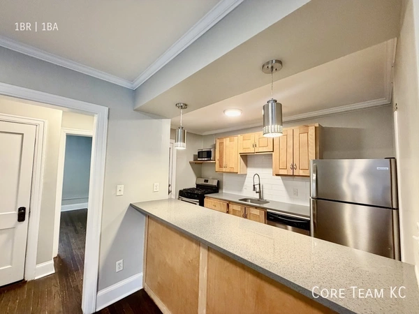 1 bedroom apartment for rent in Country Club Plaza - KCMO, Kansas City