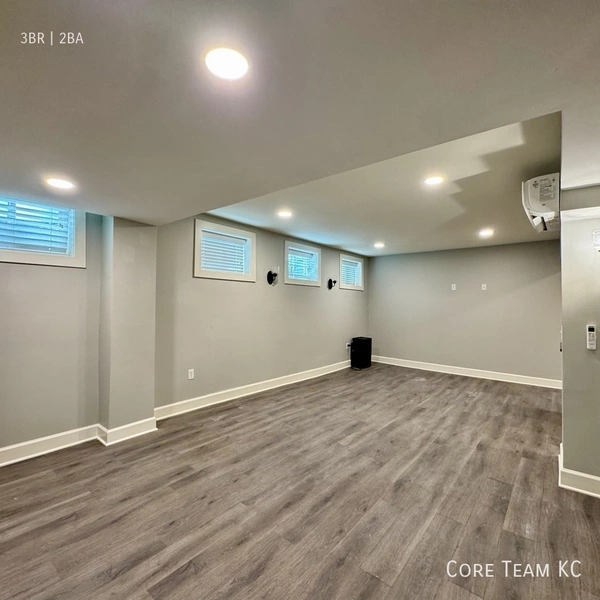 3 bedrooms apartment for rent in Sunset Hill - KCMO, Kansas City