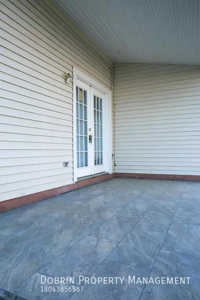 5 bedrooms apartment for rent in Hollywood Cemetery - Central RVA, Richmond