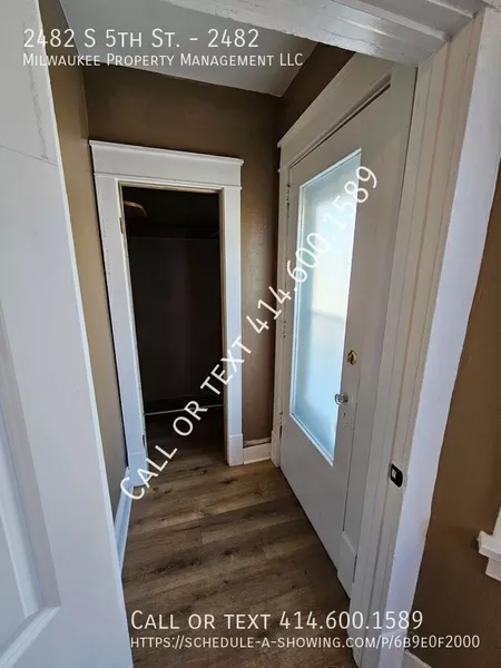 2 bedrooms apartment for rent in Baran Park - South Mil, Milwaukee