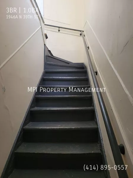 3 bedrooms apartment for rent in Washington Park - West / SW Mil, Milwaukee