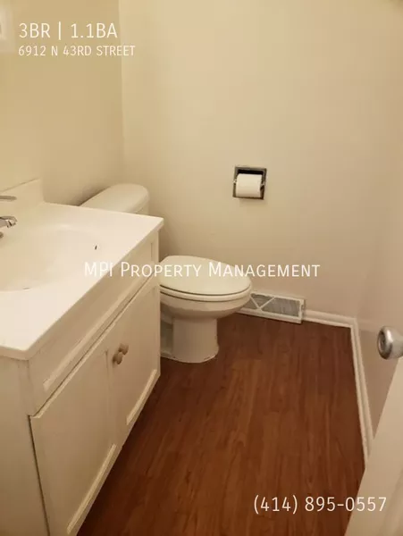 3 bedrooms apartment for rent in Brown Deer - North Mil / North Shore, Milwaukee