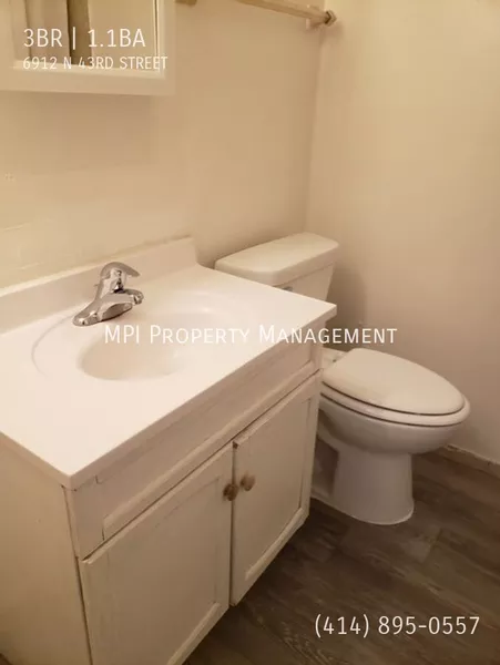 3 bedrooms apartment for rent in Brown Deer - North Mil / North Shore, Milwaukee