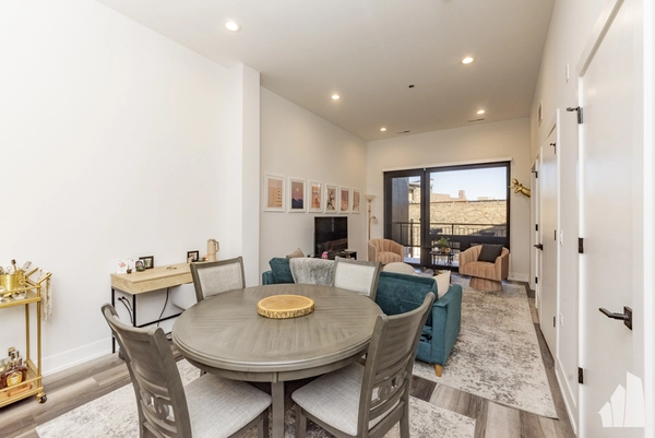 2 bedrooms apartment for rent in Lincoln Park - North Side, Chicago