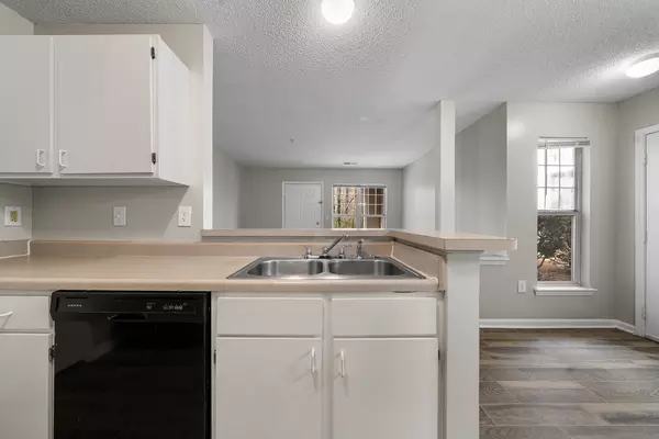 3 bedrooms apartment for rent in East Raleigh - South Raleigh, Raleigh