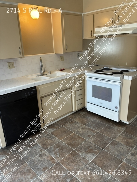 2 bedrooms apartment for rent in South Bakersfield - Central Bakersfield, Bakersfield