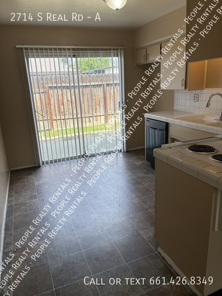 2 bedrooms apartment for rent in South Bakersfield - Central Bakersfield, Bakersfield