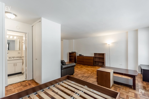 Studio Apartment for rent in Union Square - Manhattan, New York