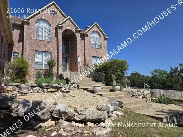 4 bedrooms apartment for rent in Far North Central - North SATX, San Antonio