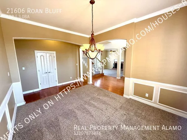4 bedrooms apartment for rent in Far North Central - North SATX, San Antonio