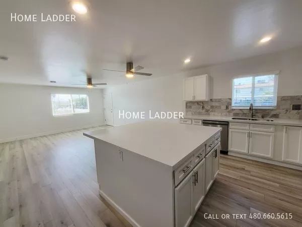 2 bedrooms apartment for rent in Camelback East - Phoenix, Phoenix