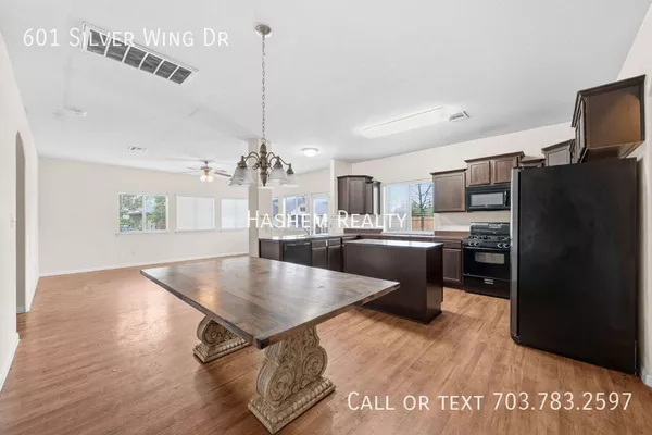 3 bedrooms apartment for rent in Manor - East Austin, Austin