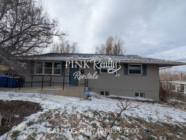 4 bedrooms apartment for rent in East Colorado Springs - East COS, Colorado Springs
