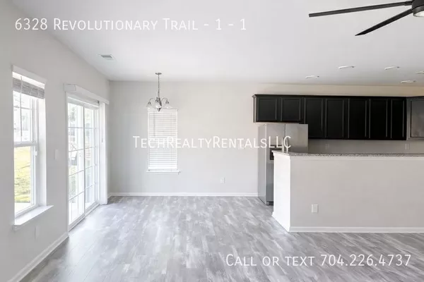 3 bedrooms apartment for rent in Yorkmount - South Charlotte, Charlotte