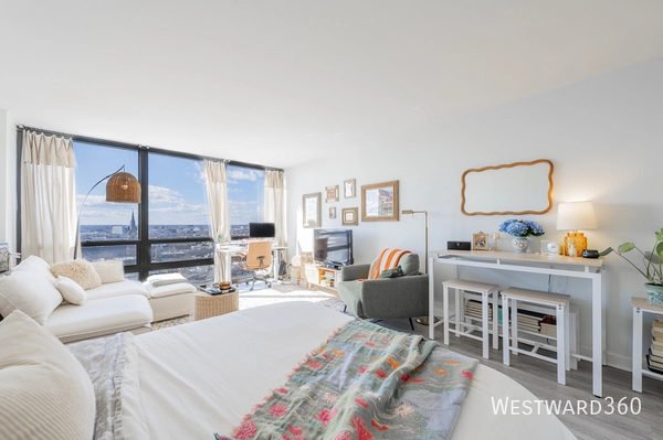 Studio Apartment for rent in Gold Coast - Central, Chicago