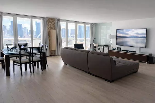 2 bedrooms apartment for rent in Edgewater MIA - Miami, Miami