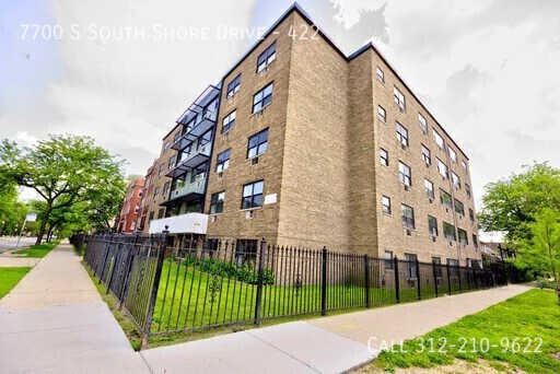 2 bedrooms apartment for rent in South Shore - South Side, Chicago