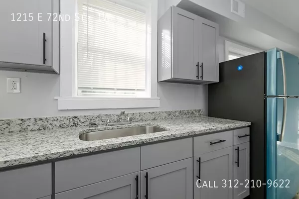 Studio Apartment for rent in Greater Grand Crossing - South Side, Chicago