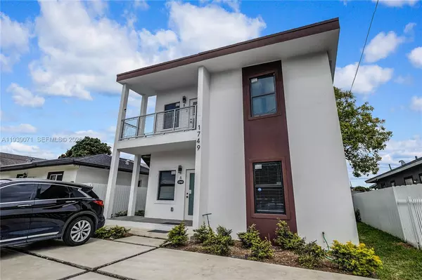 3 bedrooms apartment for rent in Brownsville MIA - Miami Dade, Miami