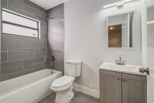 3 bedrooms apartment for rent in Brownsville MIA - Miami Dade, Miami