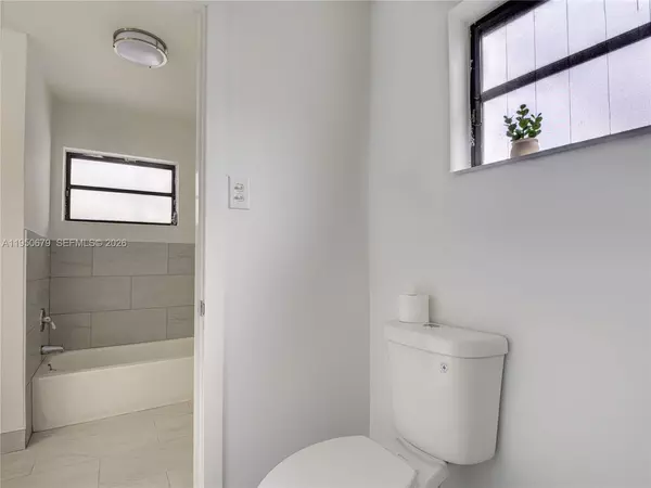 2 bedrooms apartment for rent in Brownsville MIA - Miami Dade, Miami