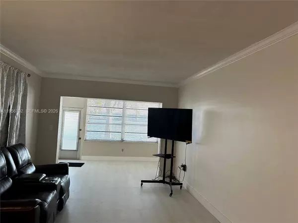 2 bedrooms apartment for rent in North Miami Beach - Miami Dade, Miami