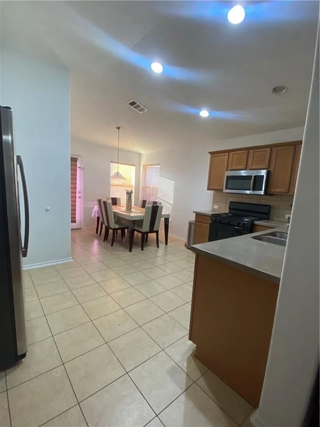 3 bedrooms apartment for rent in Govalle - East Austin, Austin