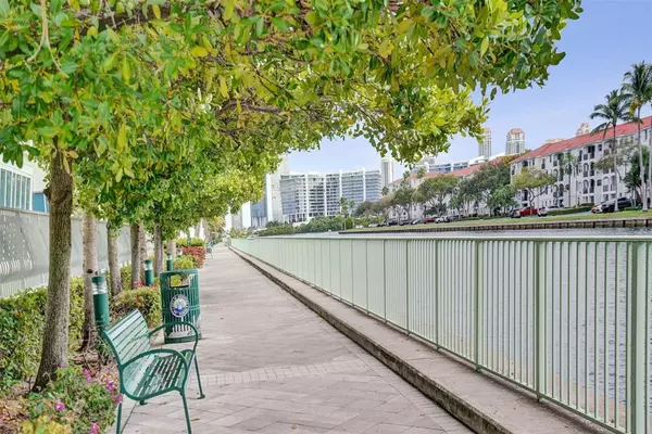 2 bedrooms apartment for rent in Aventura - Miami Dade, Miami