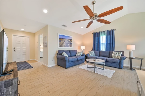 2 bedrooms apartment for rent in Villas - Fort Myers, Fort Myers