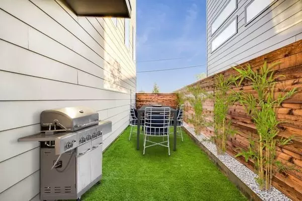 2 bedrooms apartment for rent in Old East Dallas - Ne Dallas, Dallas