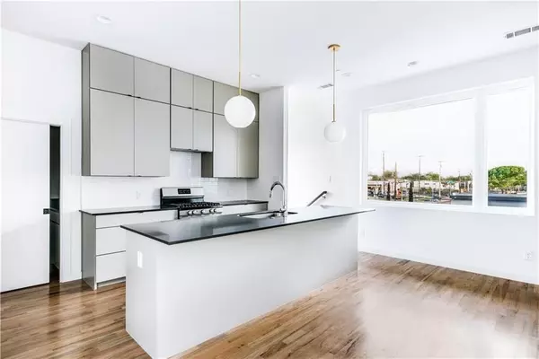 2 bedrooms apartment for rent in Old East Dallas - Ne Dallas, Dallas