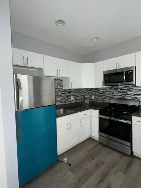 3 bedrooms apartment for rent in Dunlap PHL - West Philadelphia, Philadelphia