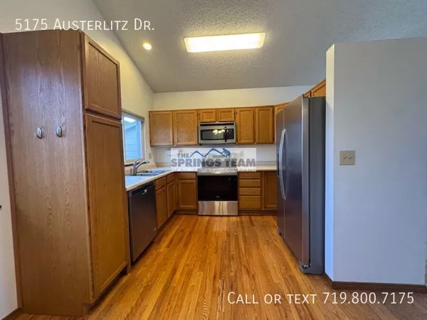 4 bedrooms apartment for rent in Briargate - North COS, Colorado Springs