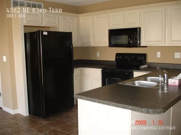 3 bedrooms apartment for rent in Gladstone - Outer KCMO, Kansas City