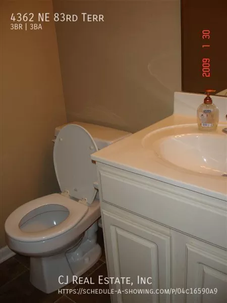 3 bedrooms apartment for rent in Gladstone - Outer KCMO, Kansas City