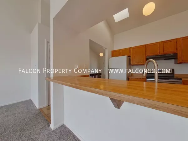 2 bedrooms apartment for rent in Southeast Colorado Springs - South COS, Colorado Springs